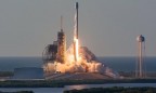 SpaceX запустила ракету Falcon 9 со спутником связи