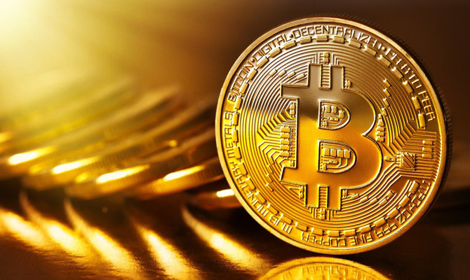 Стоимость Bitcoin опустилась ниже $7 тысяч
