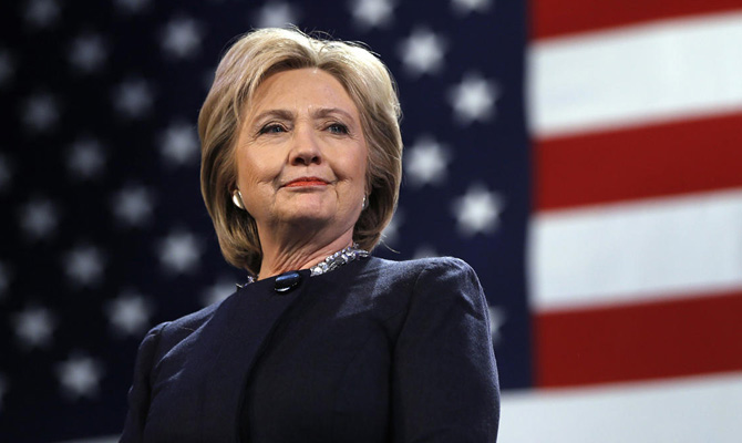 Россия потратила миллионы на поддержку фонда Клинтонов