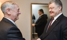 Порошенко обсудил с главой Пентагона введение миротворцев на Донбасс