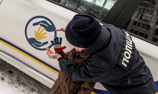 За полтора месяца полиция нашла 850 пропавших детей