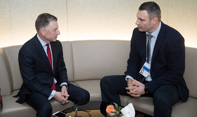 Кличко в Мюнхене призвал найти формулу создания миротворческой миссии под эгидой ООН