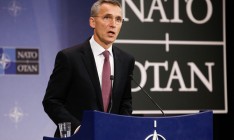 РФ развязывает новую ядерную гонку, − генсек НАТО