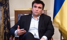 Сто тысяч покидает Украину ежемесячно, - Климкин