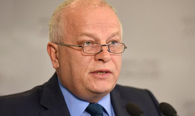 В Кабмине предложили ограничить независимость НБУ