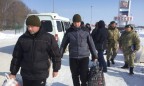 В Украину вернулись похищенные Россией двое украинских пограничников