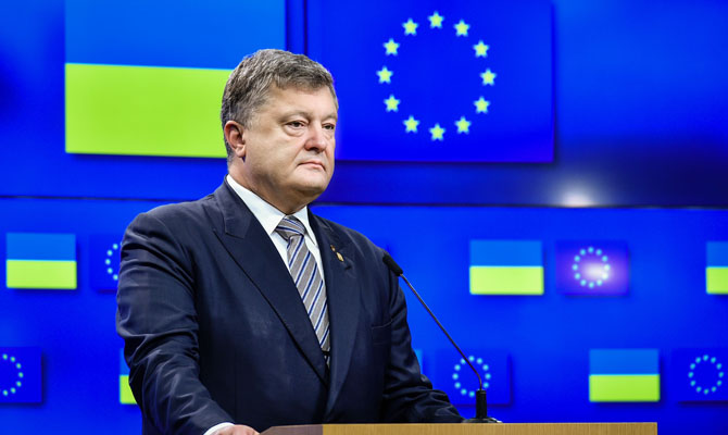 Порошенко обсудит вопрос строительства «Северного потока −2» в Германии