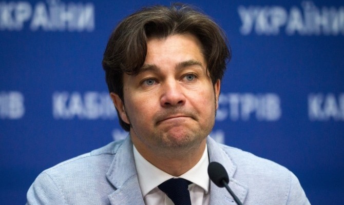 Нищук задекларировал 806 тыс. грн доходов в 2017, его сын — более 1 млн грн наследства