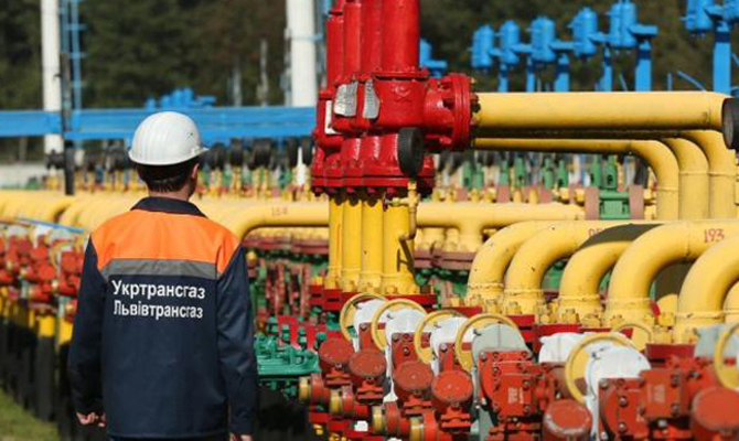 Запасы газа в ПХГ снизились на 49%