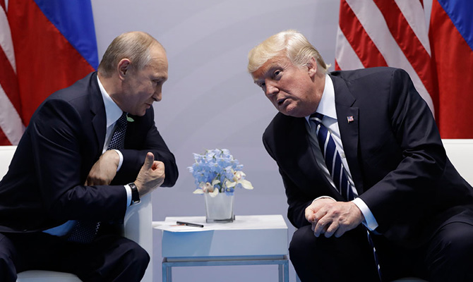 Трамп и Путин провели телефонный разговор