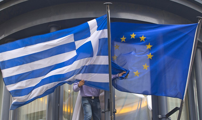 В Евросоюзе выделили Греции 6,7 млрд евро кредита