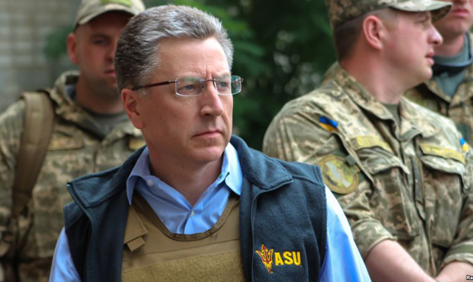 Волкер в апреле-мае посетит Донбасс