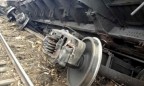 На Тернопольщине пассажирский поезд сошел с рельсов: украли пути