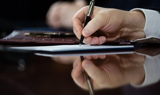 Порошенко упростил добычу нефти и газа