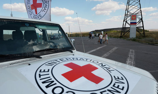 В ОРДЛО проследовало 9 грузовиков с гуманитарной помощью от МККК