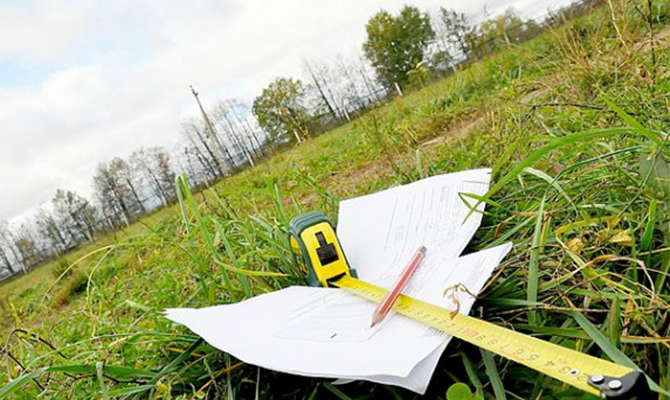 Украинцы стали лидерами по покупке земли в Польше