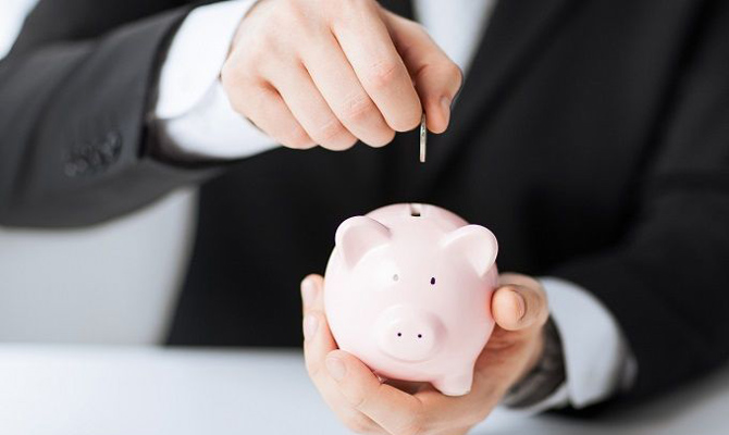 Руководство АП хранит 93% сбережений наличными