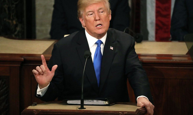 «Миссия выполнена»: Трамп прокомментировал ракетные удары по Сирии