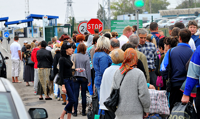 В России живет почти три миллиона украинцев, - Климкин