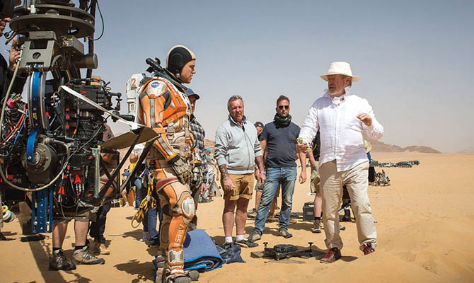 Какое будущее ждет Голливуд и почему победа останется за Netflix