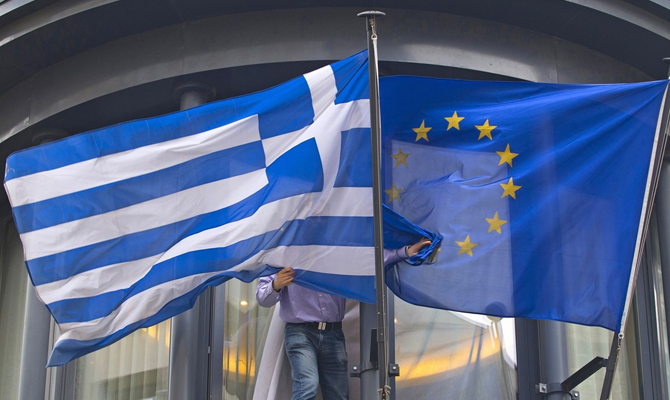 Греция выйдет из программы финпомощи в этом году