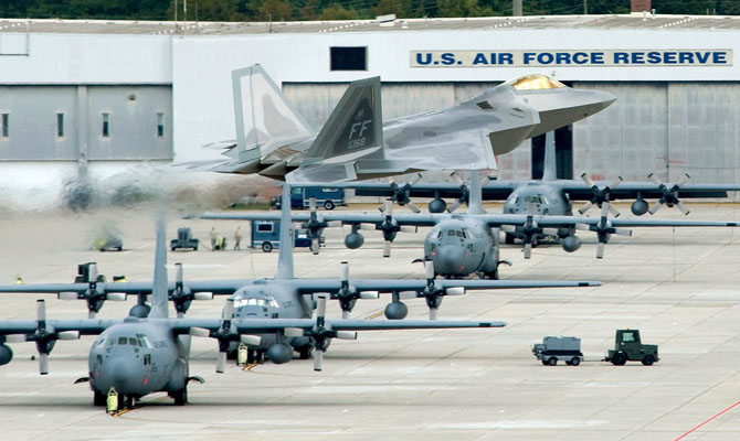 Канада и Автралия будут наблюдать за КНДР с авиабазы в Японии