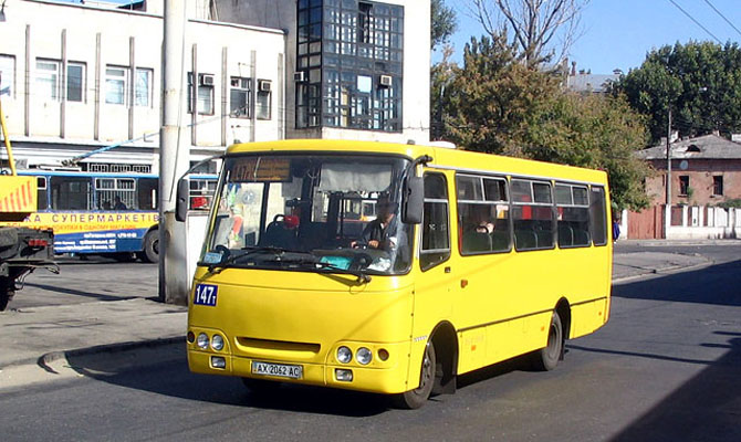 В Украине выявили около 4 тыс. нарушений перевозки пассажиров