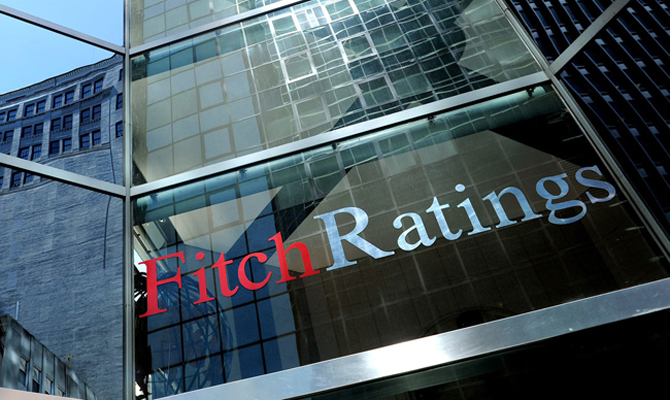 Fitch: МВФ завершит пересмотр программы с Украиной в III квартале