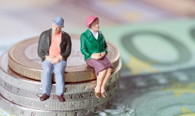 Кабмин внес изменения в «пенсионные» постановления