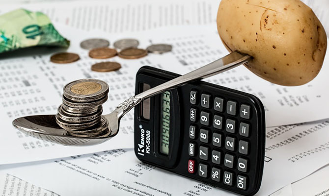 Рост цен в апреле замедлился до минимума с начала года, – Госстат