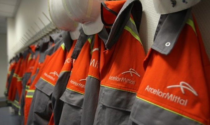 Крупнейший металлургический комбинат Украины остановил работу из-за забастовки работников