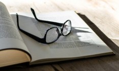 Украина запретила ввоз двух книг из России