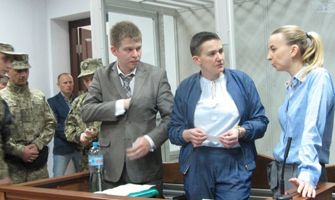 Савченко наняла новых адвокатов