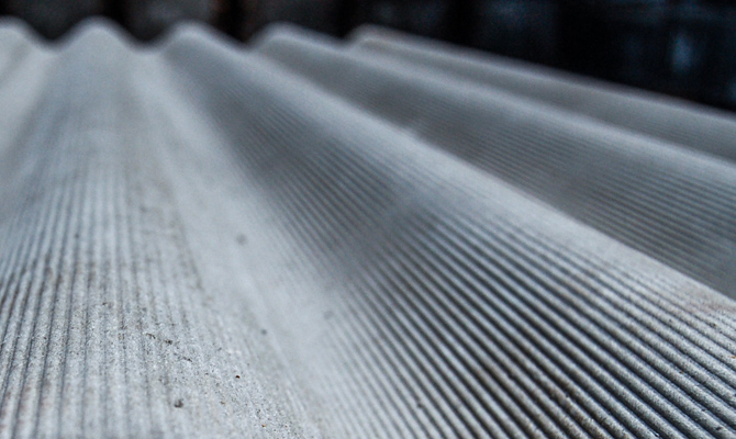 Украина запретила ввоз шифера из России