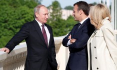 Макрон и Путин обсудили минские соглашения и политзаключенного Сенцова