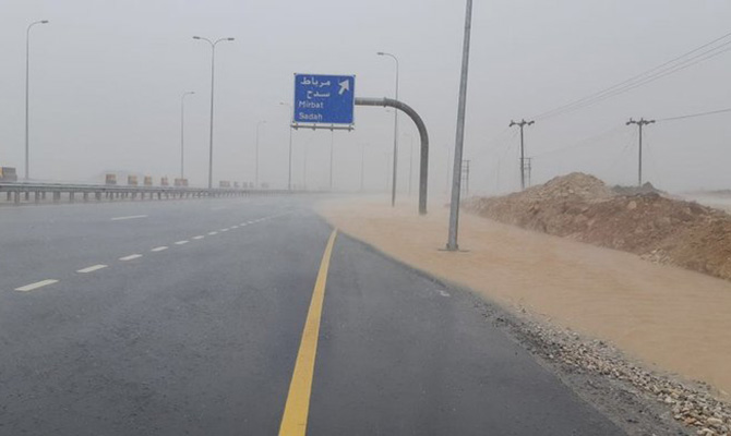 Ураган в Омане и Йемене унес 5 жизней, сорок человек пропали без вести