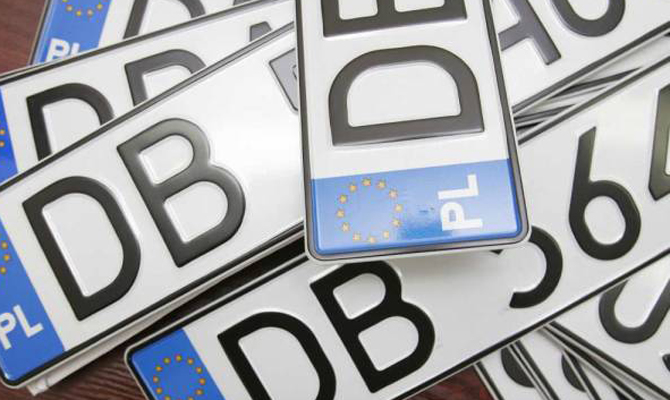 ГФС посчитала незаконные «евробляхи» в Украине