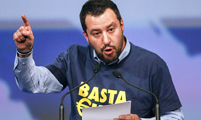 Италия намерена депортировать из страны 500 тысяч мигрантов
