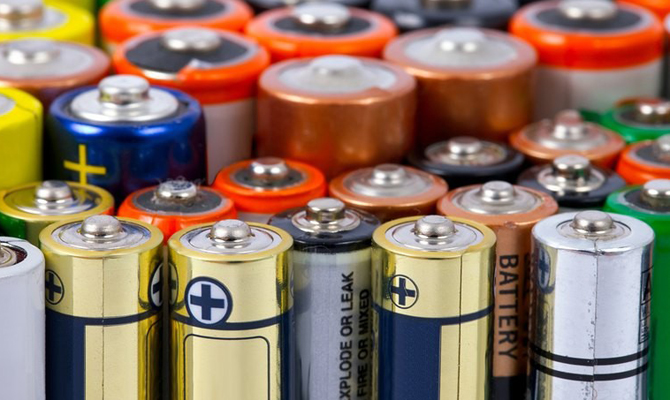 В Украине нет предприятий для переработки батареек, – Семерак