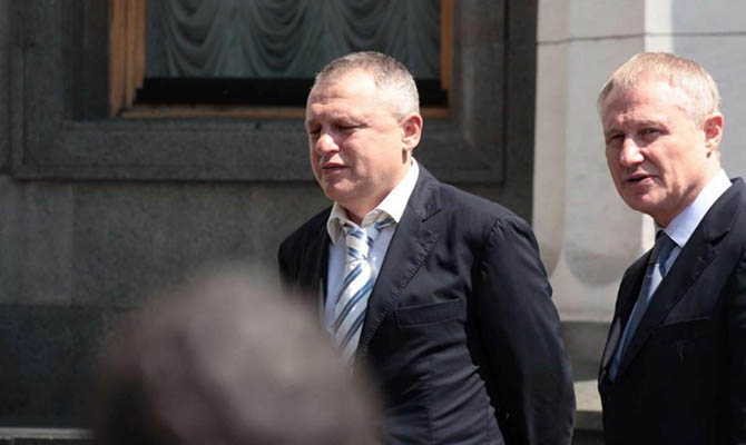 Экс-депутат Крючков скрывается в Германии от угроз Григория Суркиса, - СМИ