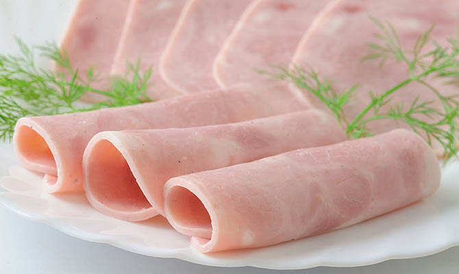 Ученые назвали продукты, способные вызывать рак