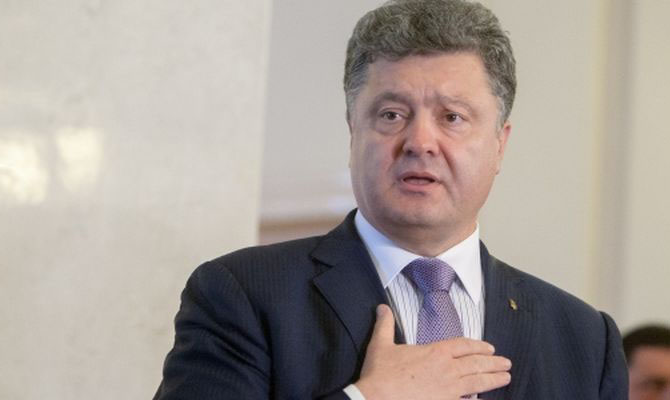 Почти 80% украинцев не доверяют Порошенко