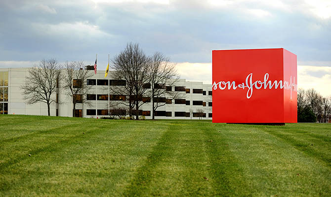 Johnson&Johnson выплатит $4,7 млрд по делу о вызывающих рак товарах