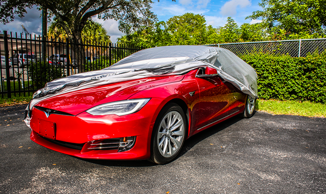 Власти Германии потребовали у владельцев Tesla Model S вернуть субсидии