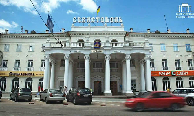 Последняя западная сеть отелей ушла из Крыма