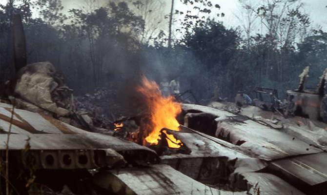 Стала известна причина крушения вертолета с нефтяниками в России