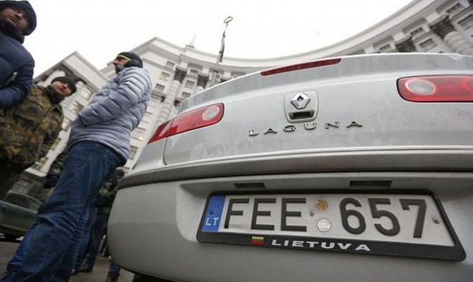 «Евробляхи» уже составляют 10% от всех легковых автомобилей в Украине
