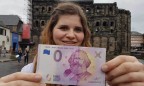 В Германии уже продали сто тысяч купюр номиналом ноль евро с портретом Карла Маркса