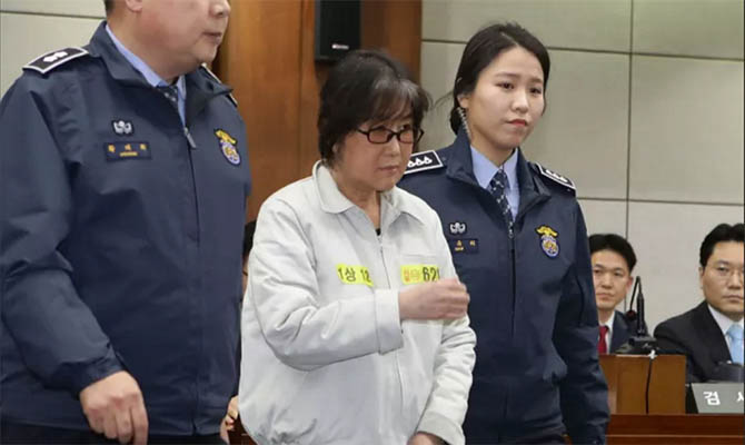 Суд Южной Кореи увеличил срок заключения бывшему президенту