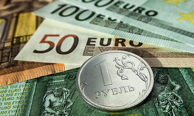 Россия лидирует по объему инвестиций в экономику Украины